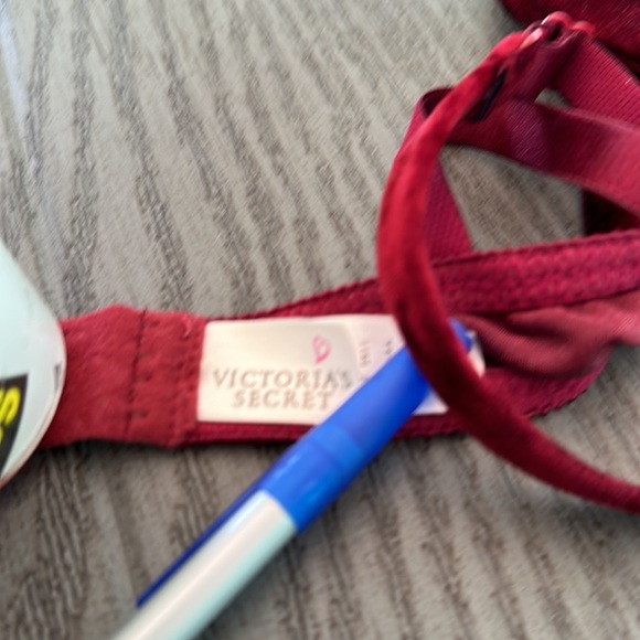 VIctoria Secret Vintage Bra - Picture 6 of 7